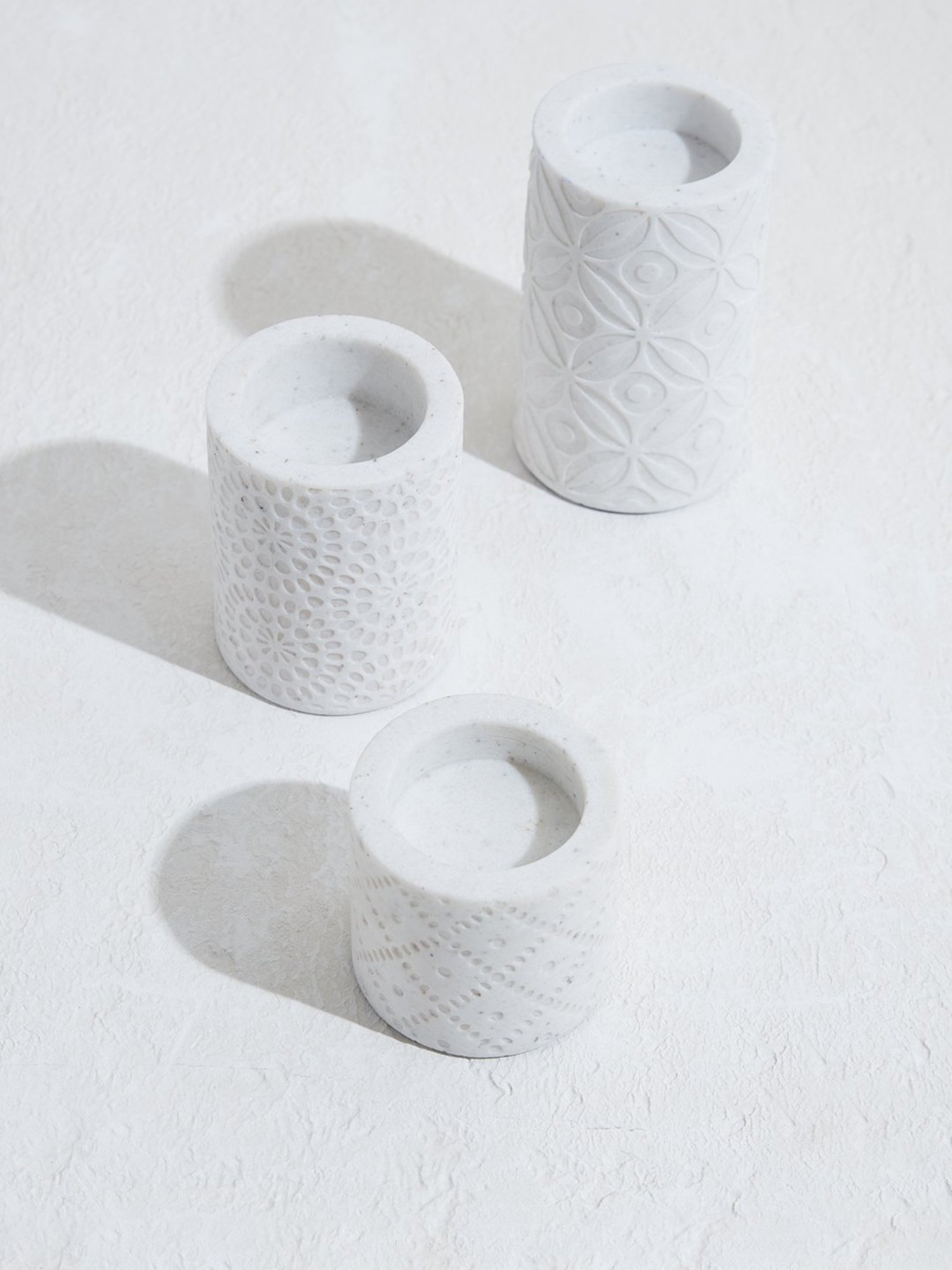 Darice Pack of 2 Cleveland Vintage Lighting Edison Style E12S Base Flame Candelabra Bulbs