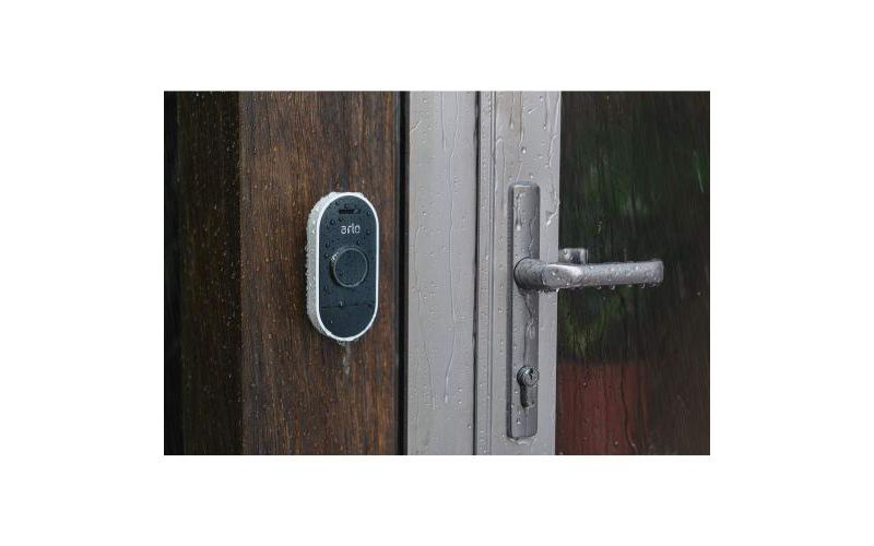Arlo Audio Doorbell Black & White  -  Water Resistant - Remote Access w/ Mobile Device - Visitor messaging - Only compatible w/ iOS 10+ or Android 6+
