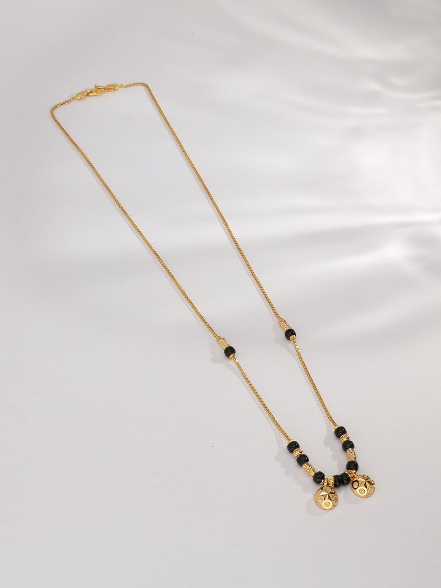 P.N.Gadgil Jewellers Noir Grace 22k Gold Mangalsutra