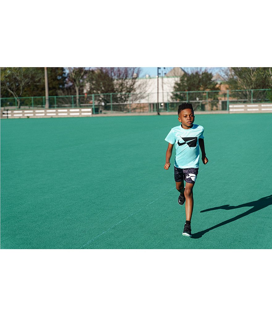 Nike Little Boys 2T-7 Short-Sleeve Split Logo Dri-FIT Tee