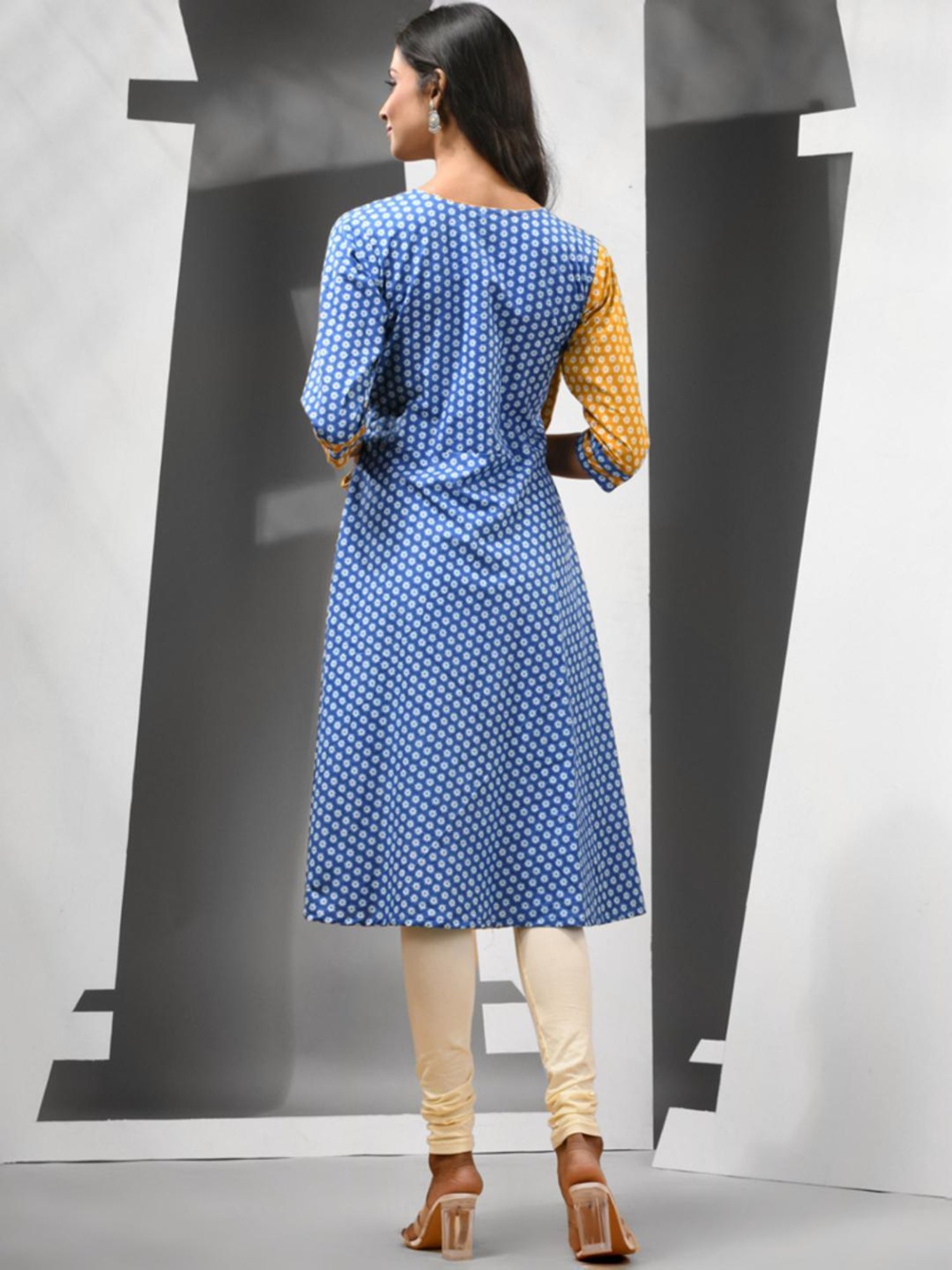 CHARUKRITI Blue & Yellow Cotton Printed Angrakha Kurta