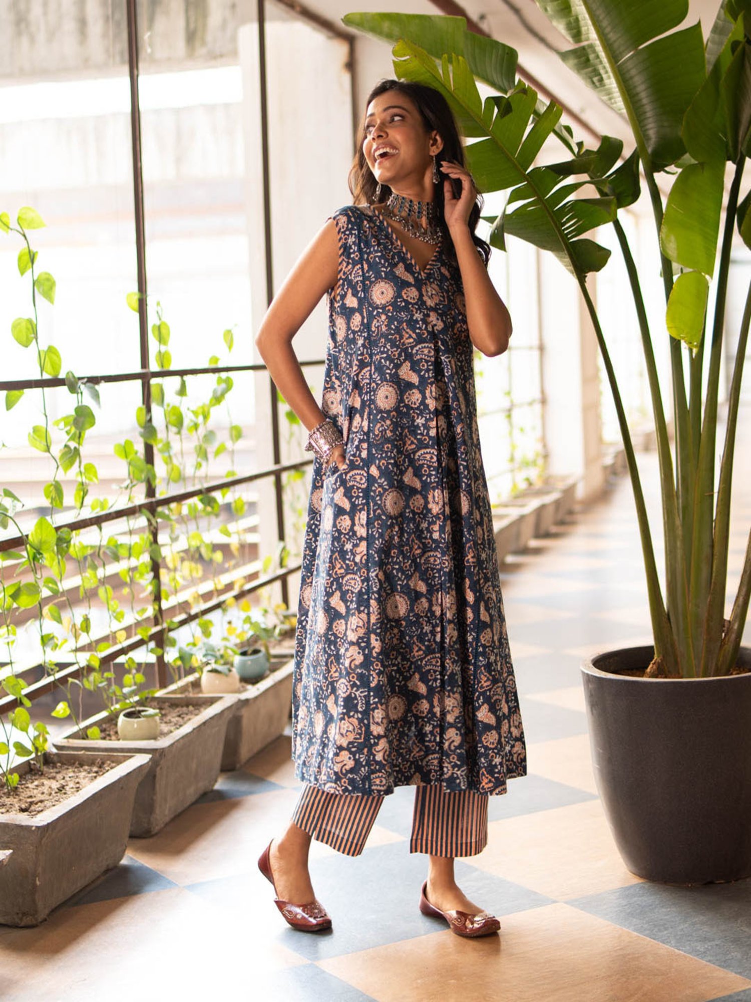 Akiso Blue Block Printed Flared Front Pleated Kurta Set (Set Of 2)