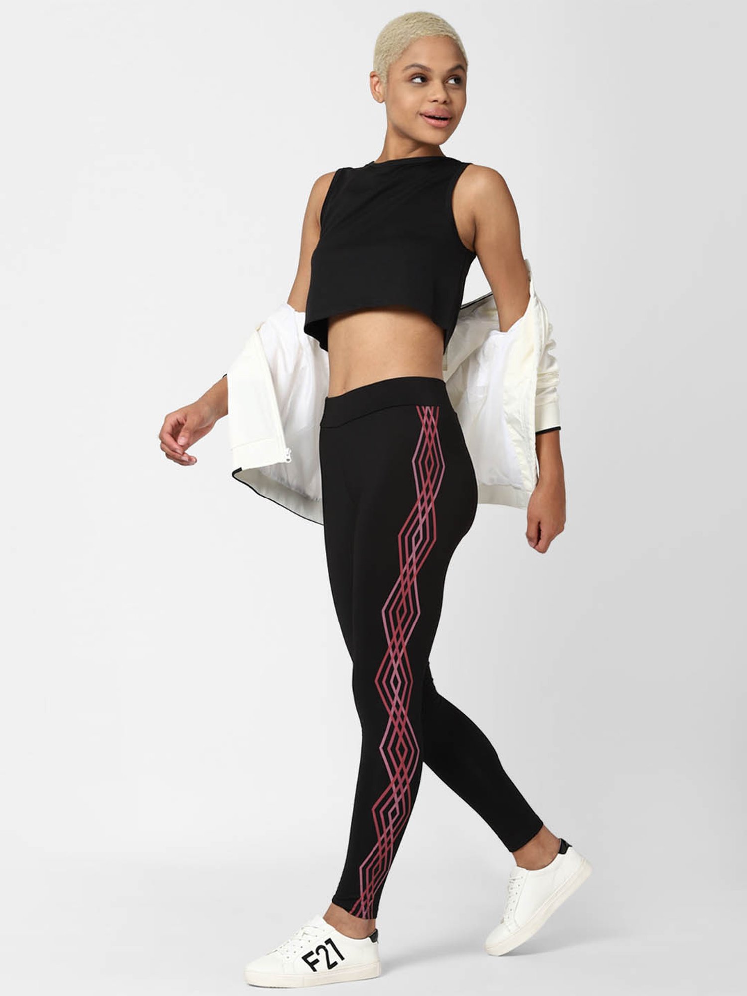 Forever 21 Black Regular Fit Cropped Top