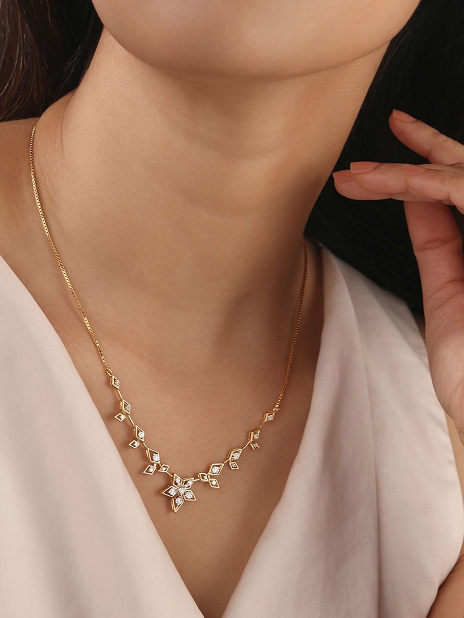 Mia by Tanishq Optimistic Radiance 14k Gold & Diamond Necklace