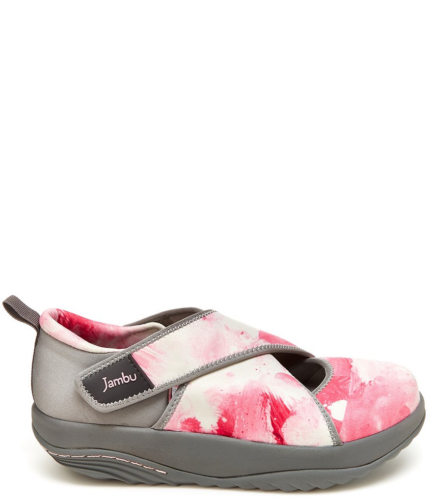 Trotters Kiera Suede Kitten Heel Pumps