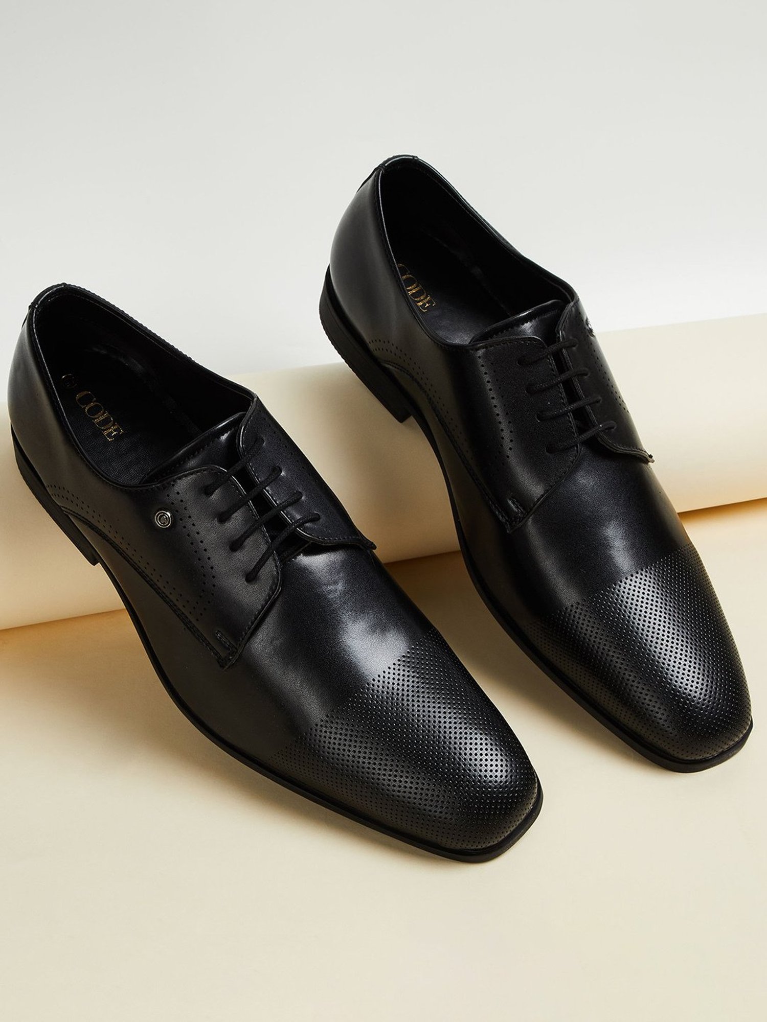 Code by Lifestyle Men's Black Derby Shoes