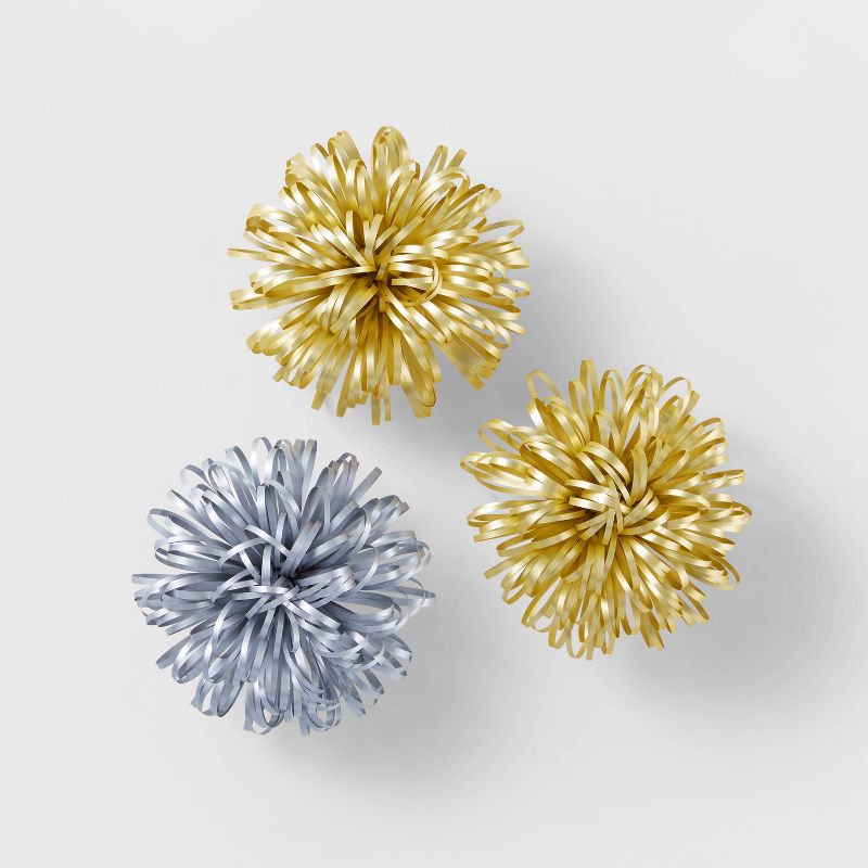 3ct Fountain Gift Bow Metallic Matte Gold/Silver/Gold - Wondershop™