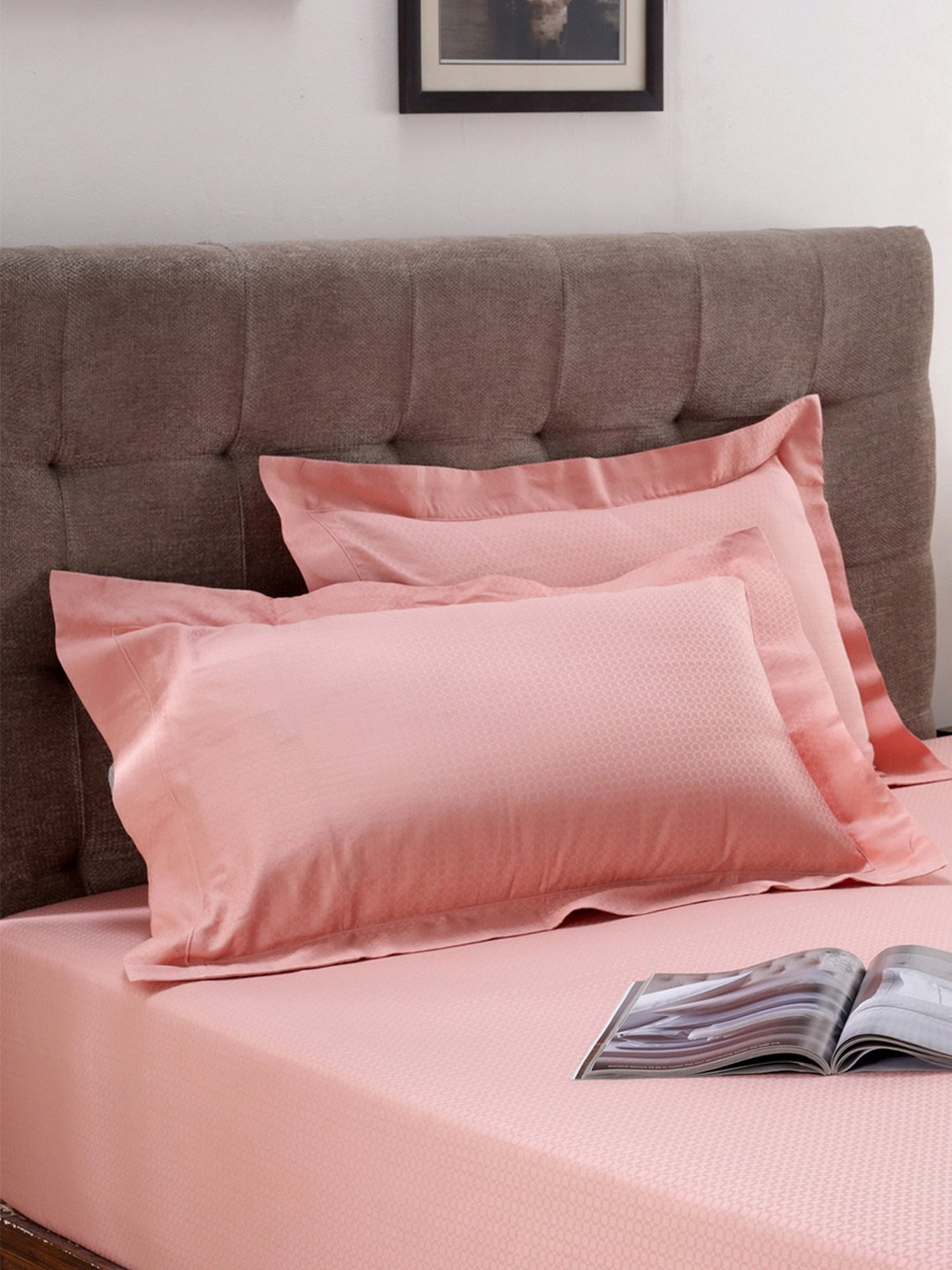 Maspar Colorart Astrid Self Pink 200 TC Cotton King Bed Sheet with 2 Pillow Covers