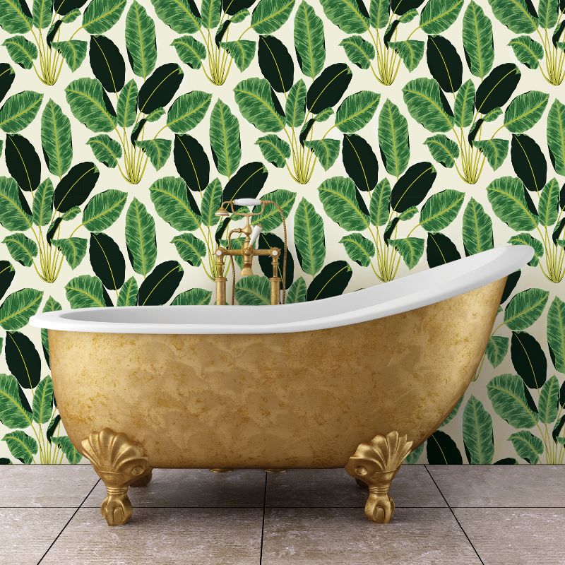 Hojas Cubanas Self-Adhesive Removable Wallpaper By Genevieve Gorder Green