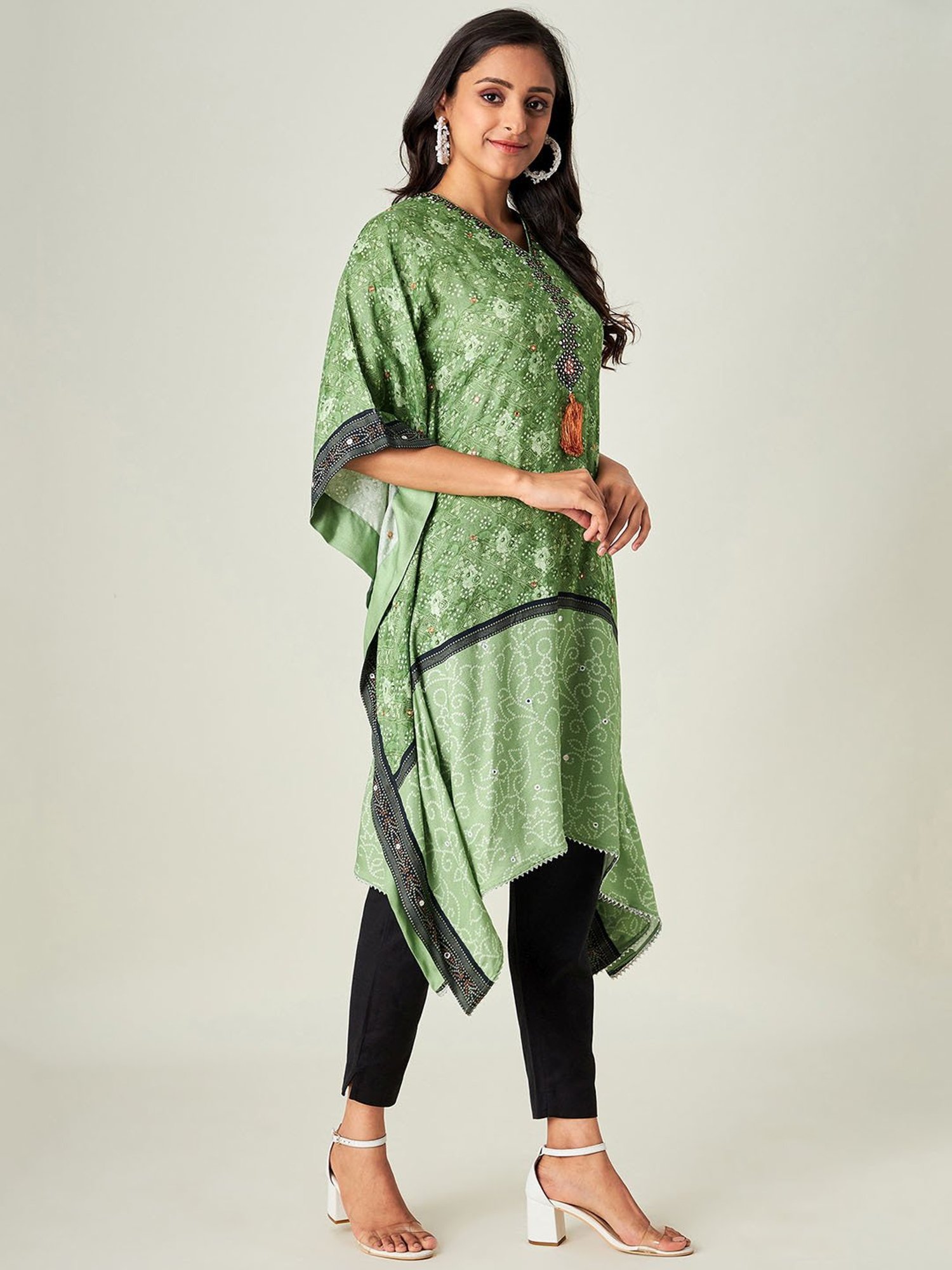 The Kaftan Company Green Bandhani A Line Kaftan Kurta