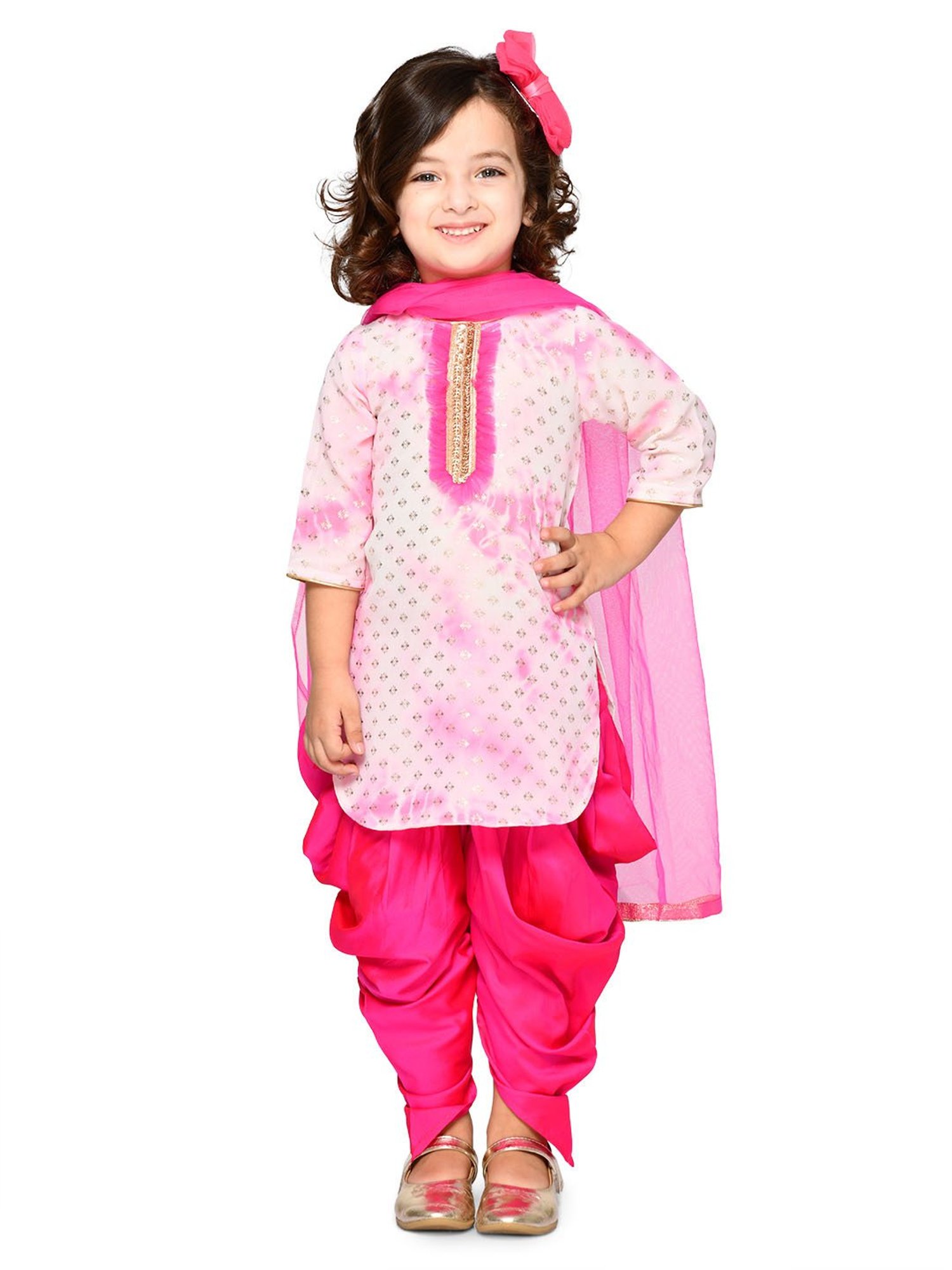 Saka Designs Kids Magenta & Gold Tie Dye Kurta with Dhoti & Dupatta