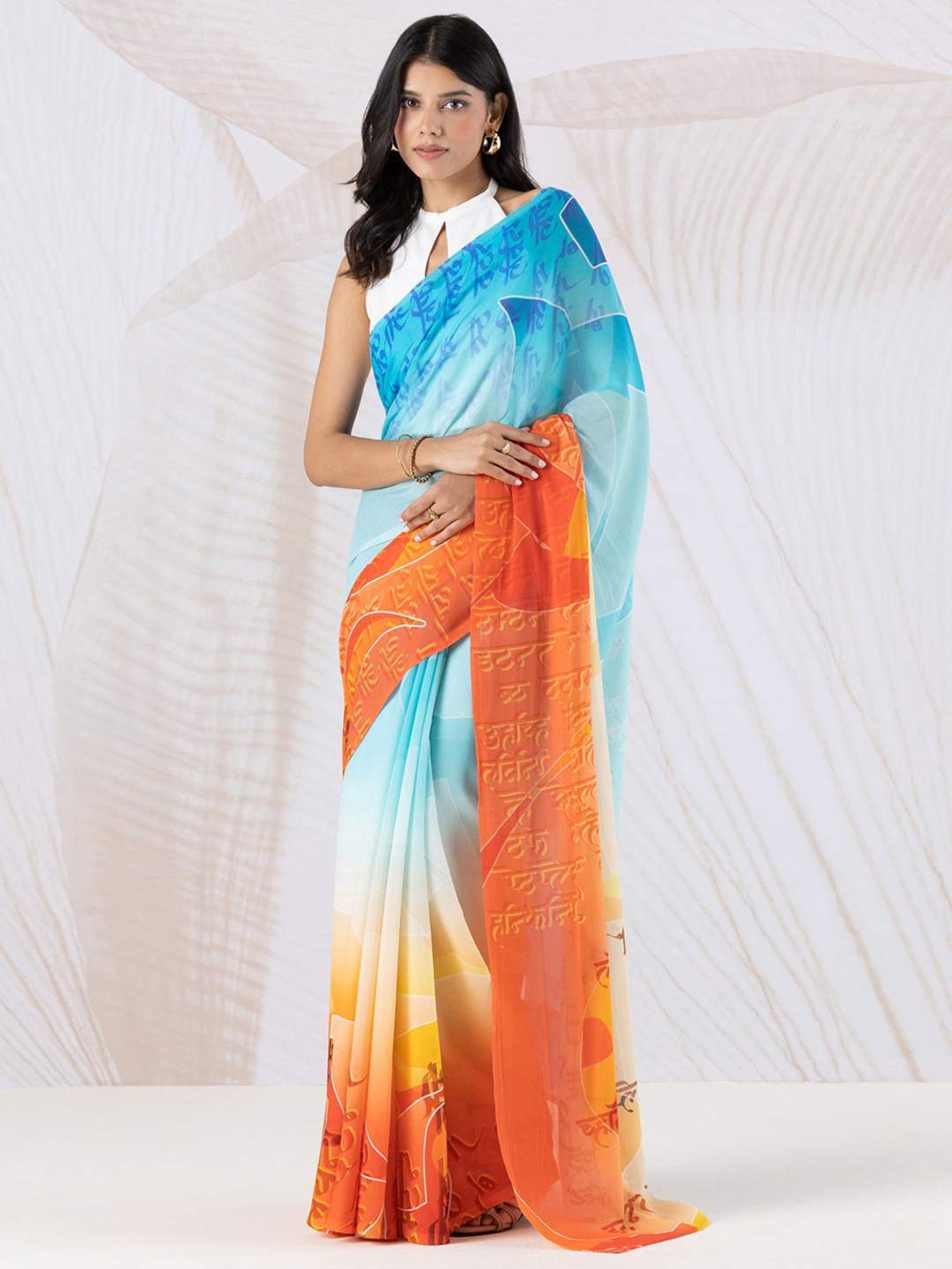 navyasa by liva Blue & Orange Printed Saree With Unstitched Blouse