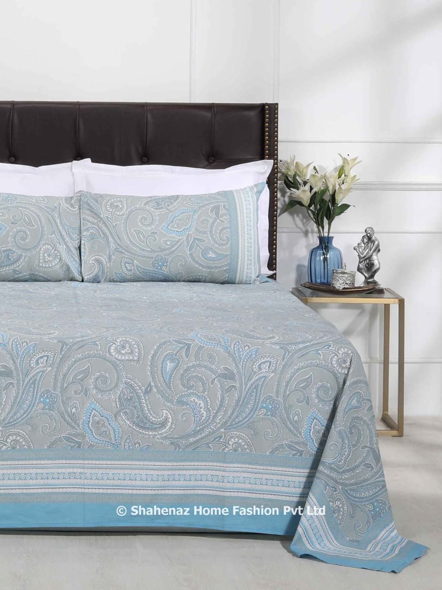 Shahenaz Blue & Grey 120 TC Cotton Paisley Double Bedsheet with 2 Pillow Covers