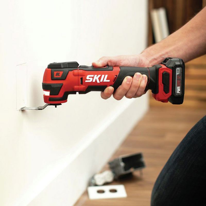 Skil OS592702 PWRCore 12 12V Brushless Lithium-Ion Oscillating Cordless Multi-Tool Kit (2 Ah)