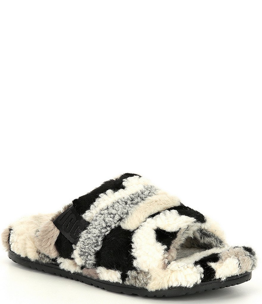 UGG&reg; Men's Scuff Logo Suede Slippers