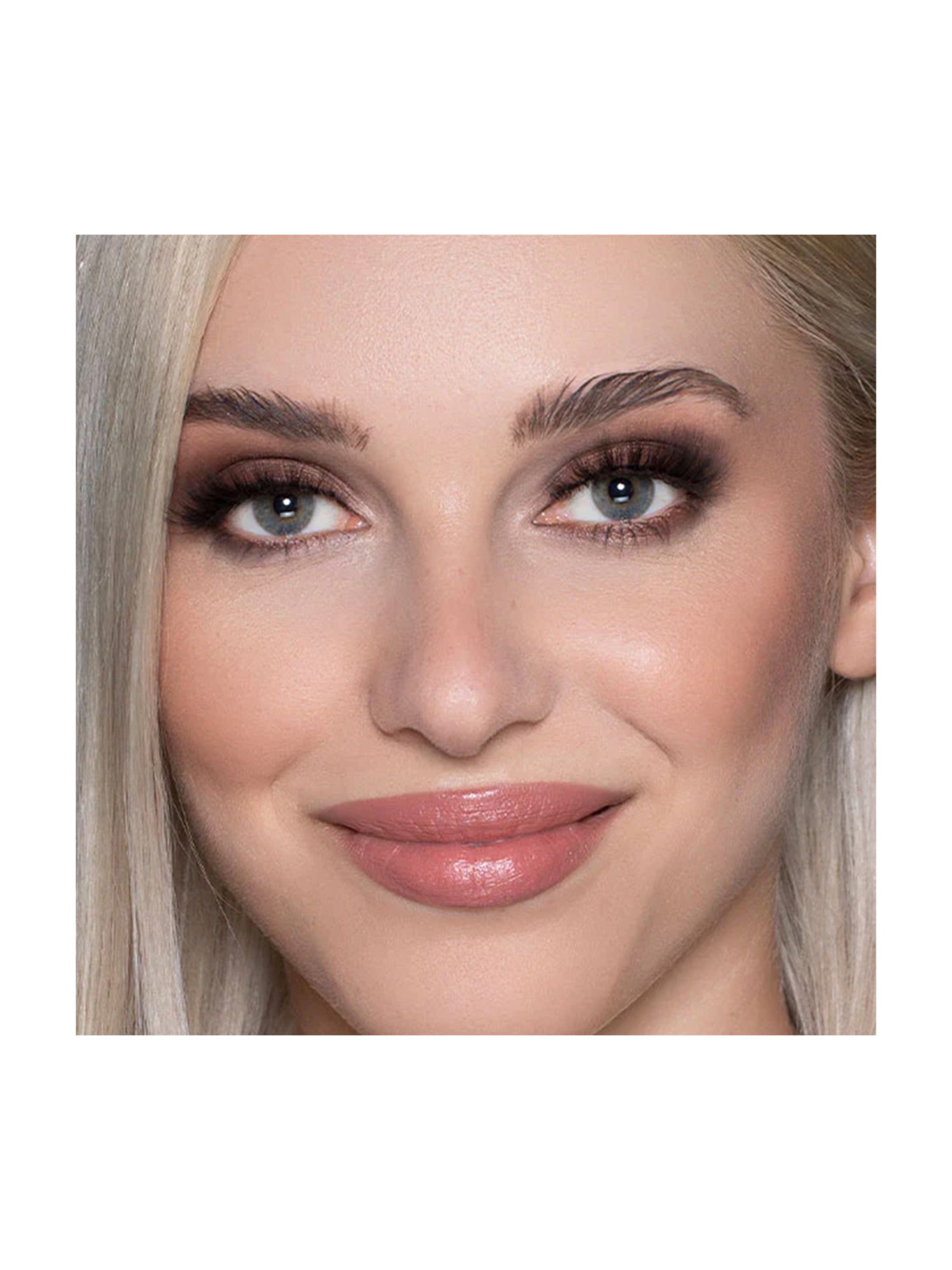 L.A. Girl Tinted Foundation Porcelain - 30 ml