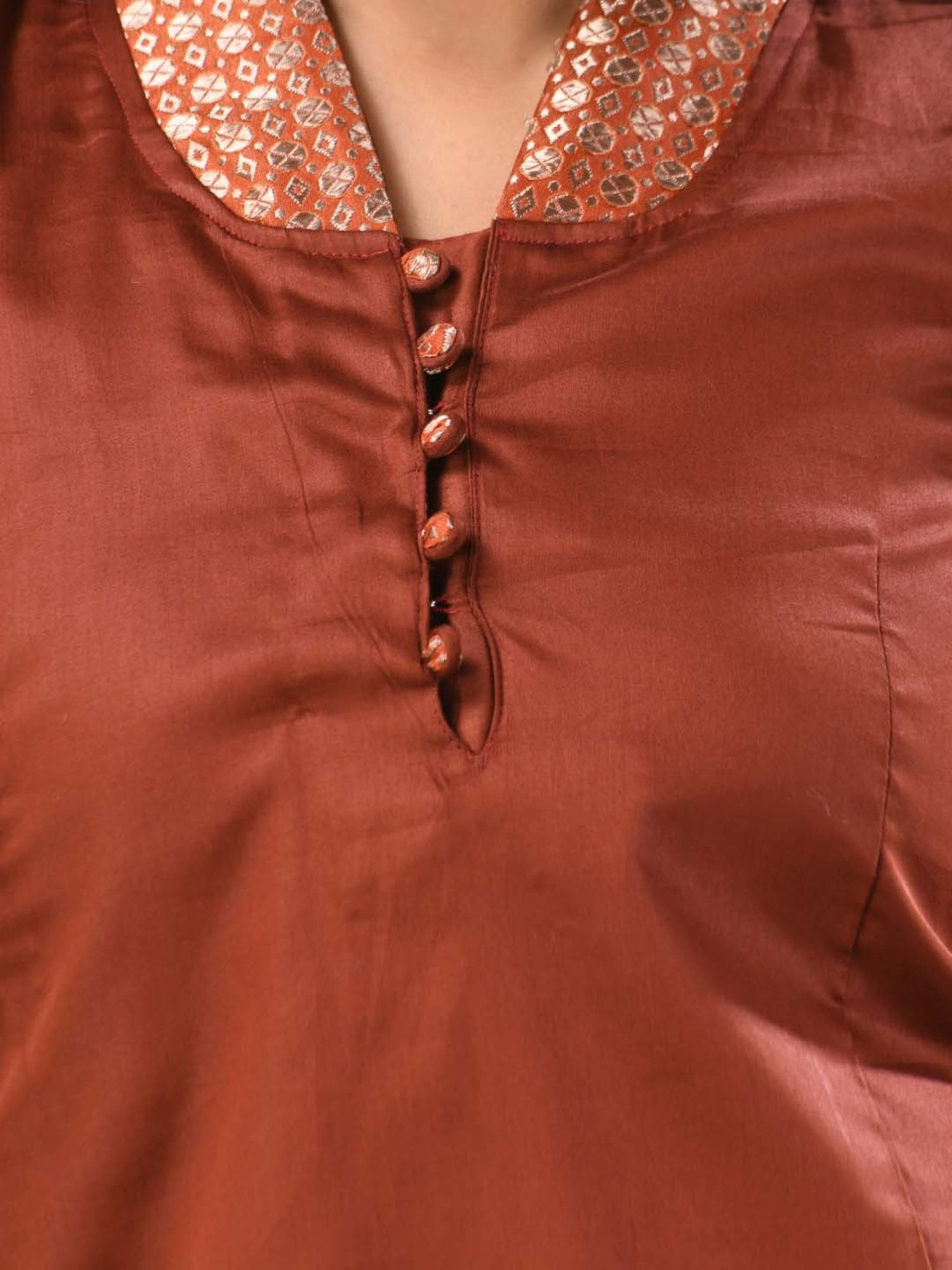 Charukriti Brown Straight Kurta