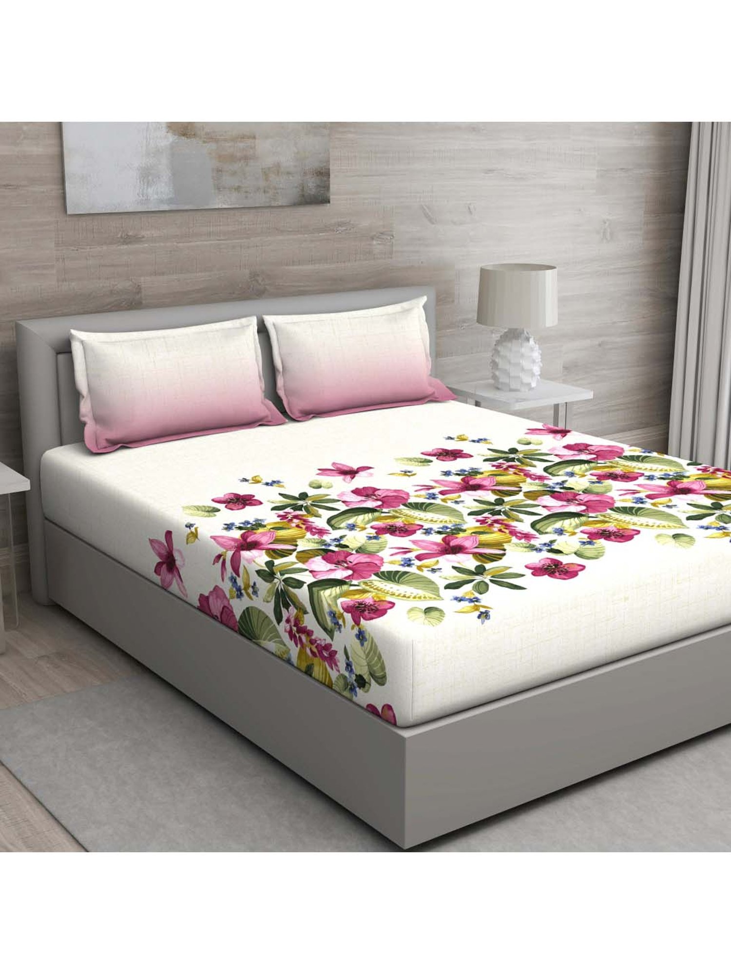 GM Off-White & Pink 100% Cotton 144 TC Queen Bedsheet Set