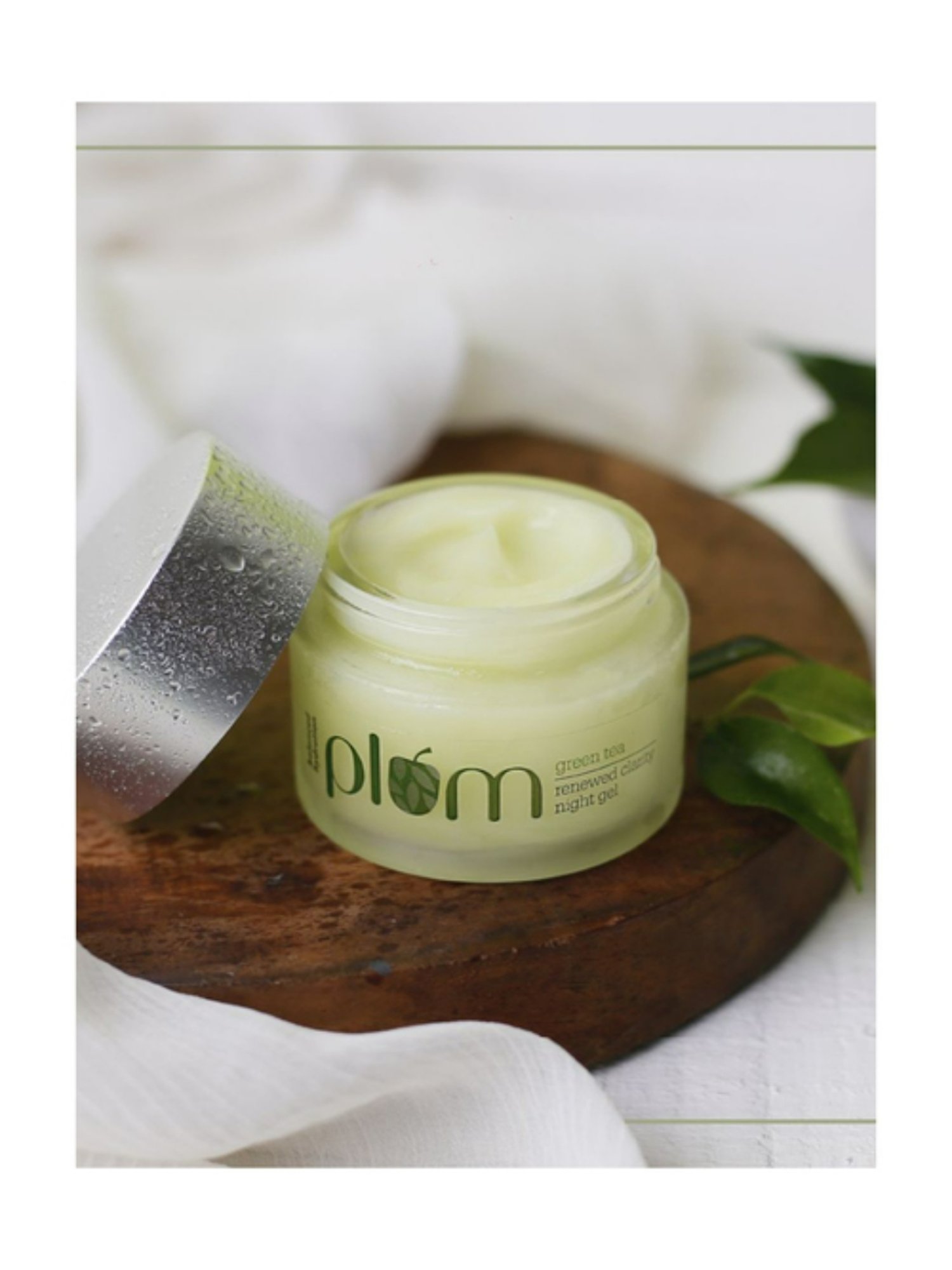 Plum Green Tea Renewed Clarity Night Gel - 50 ml