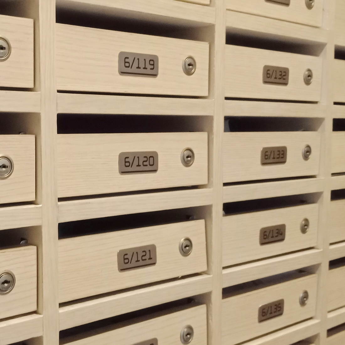 Avery 11109 WorkSaver Big Tab Reinforced Dividers, Multicolor Tabs, 5-Tab, Letter, Buff