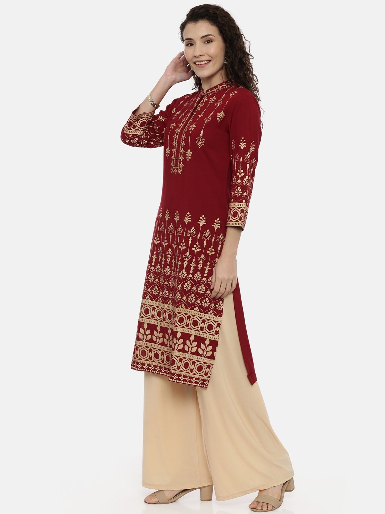 Neeru's Maroon Printed Straight Kurta
