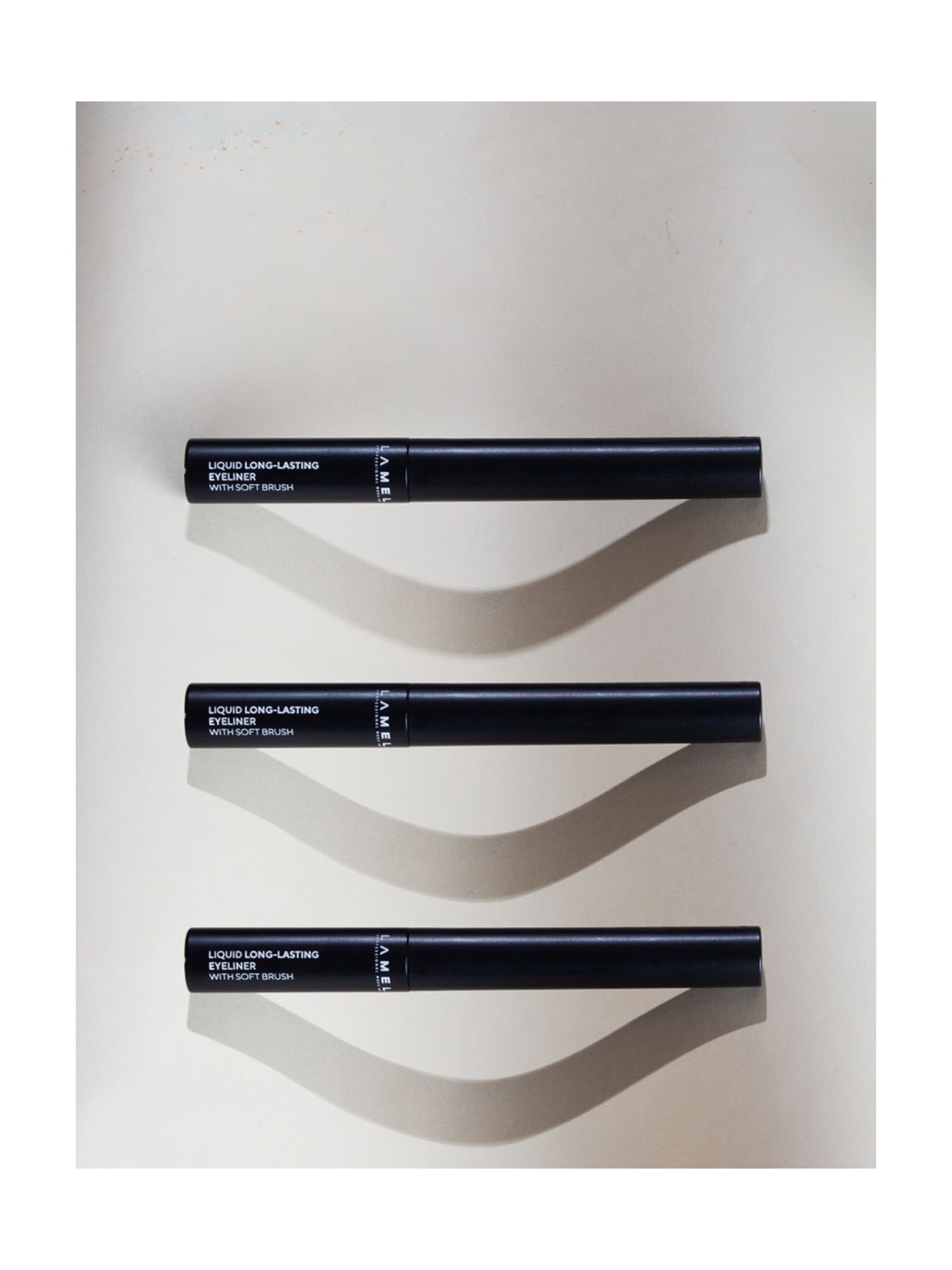 Lamel Professional Liquid Long-Lasting Eyeliner with Soft Brush 101 Black - 3.5 gm