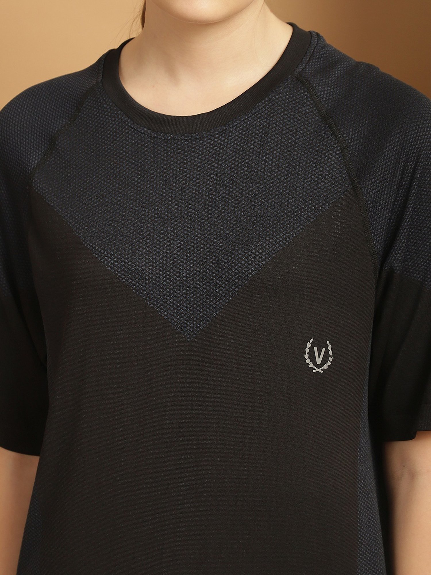 Vimal Jonney Black Printed Sports T-Shirt