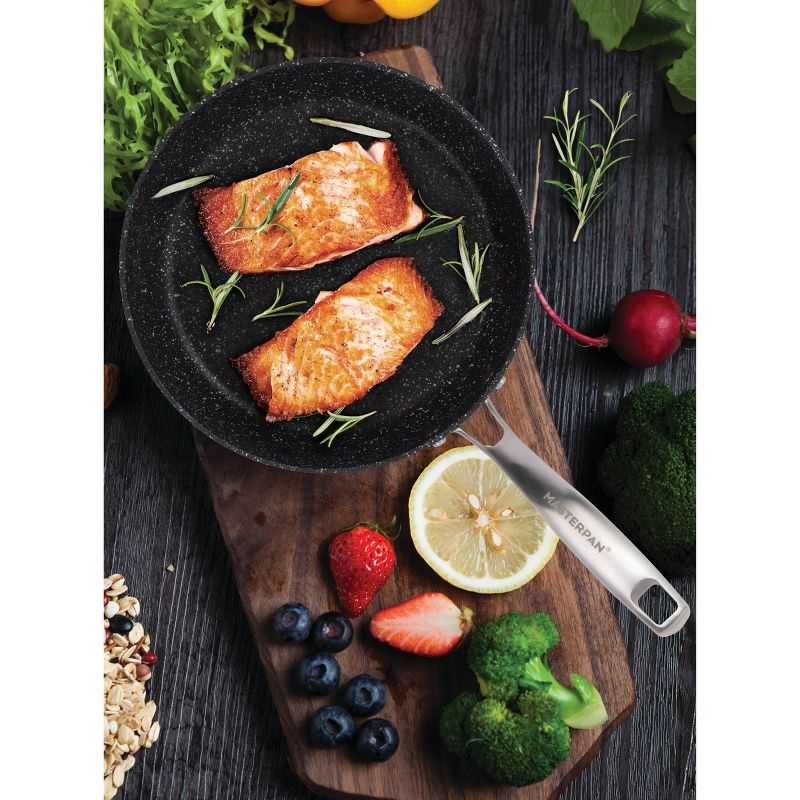 MasterPan 9.5" Ultra Non-Stick Cast Aluminum Fry Pan and Skillet Black