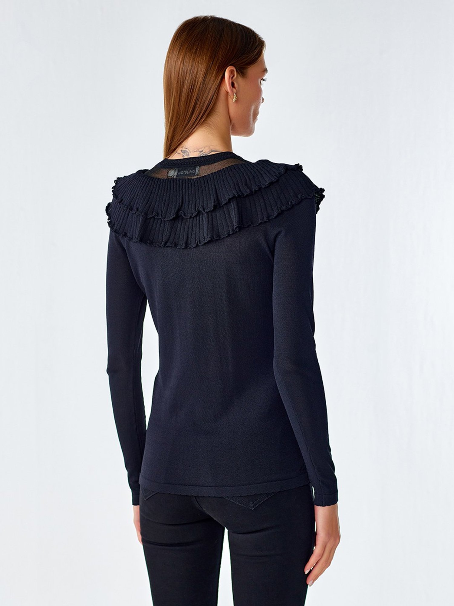 Cover Story Black Regular Fit Sweater