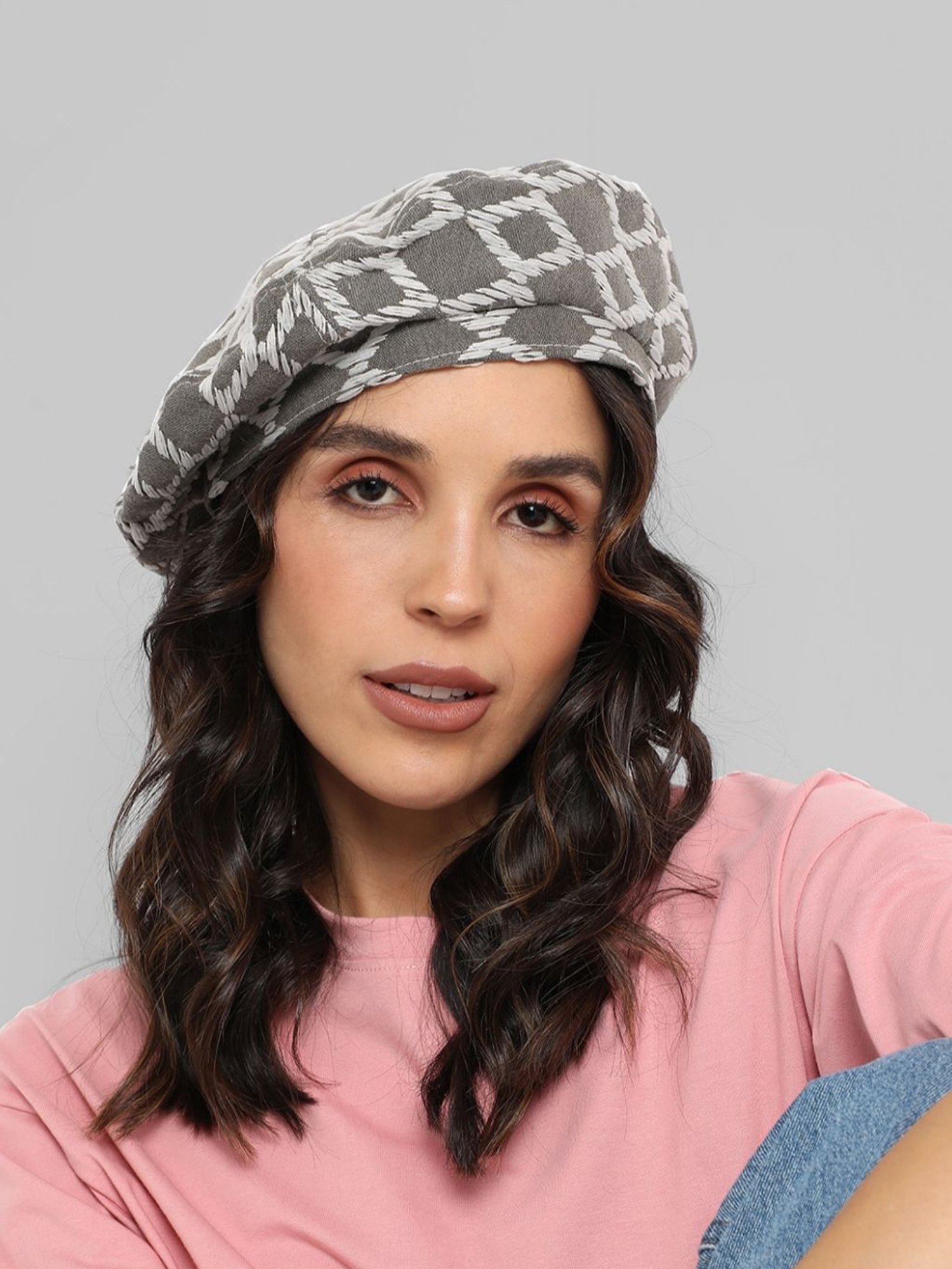 HauteSauce Black Printed Bucket Hat