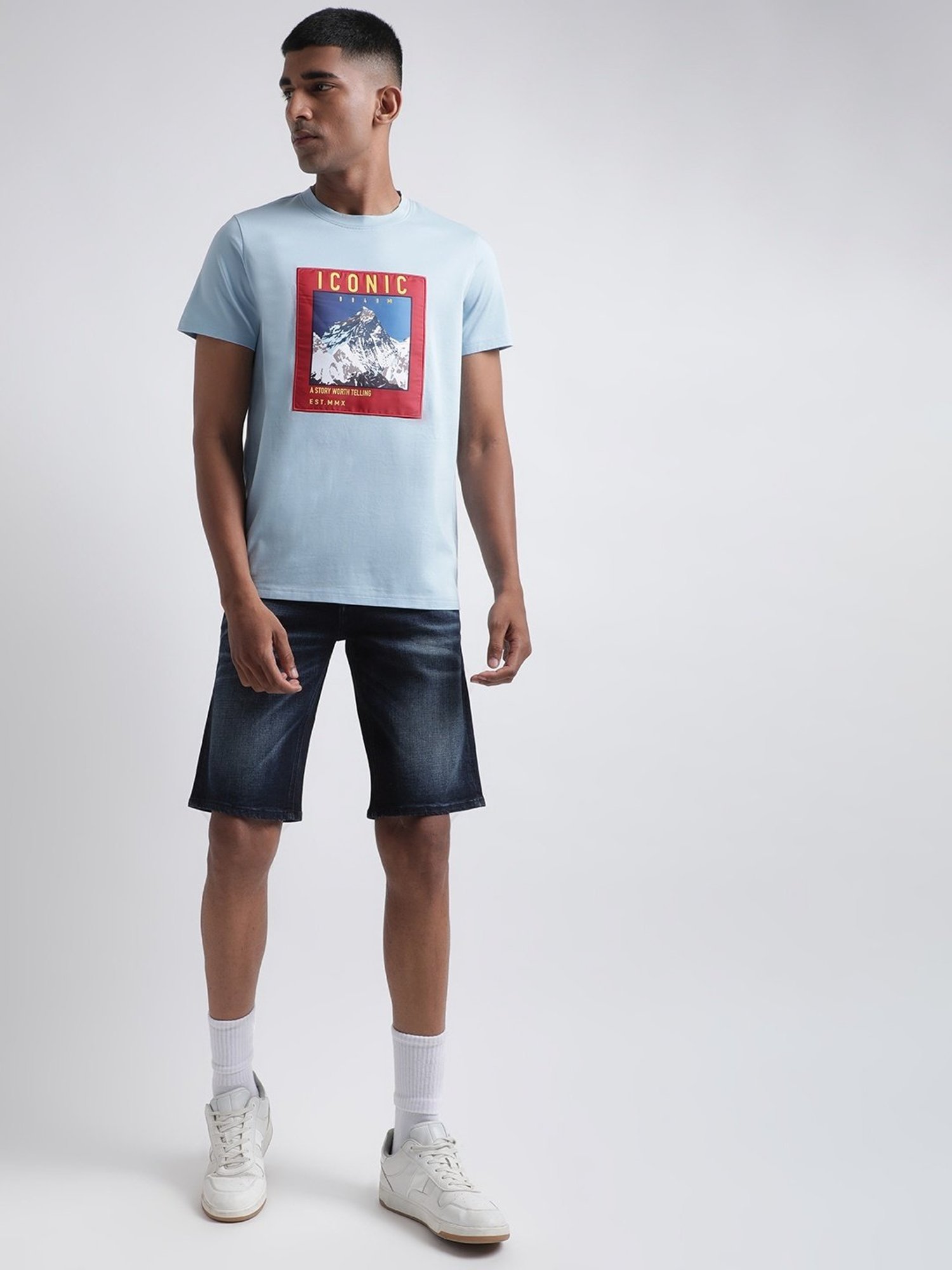 Iconic Men Printed Regular Fit Cotton T-shirt