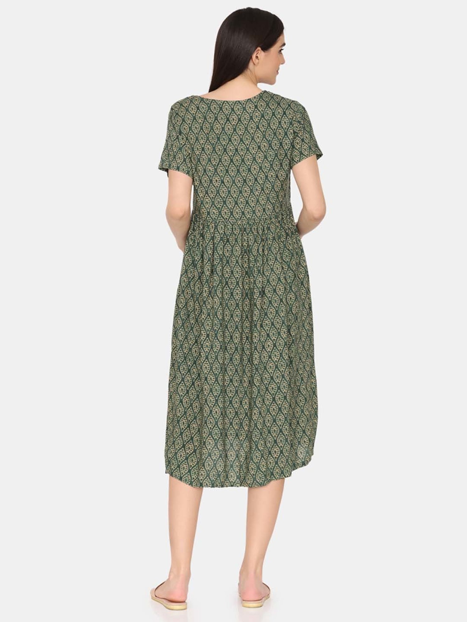 Coucou by Zivame Green Printed Maternity Night Dress