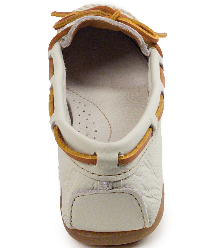 Minnetonka Boat Textured Leather Moccasins