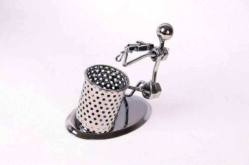 Creative Office Desktop Accessories Metal Pen Pencil Holder Craft Art Model Room Decoration (violin)