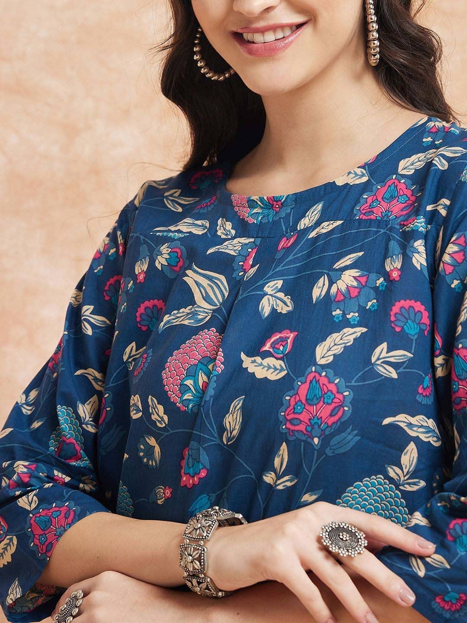 Inweave Blue Floral Print Top