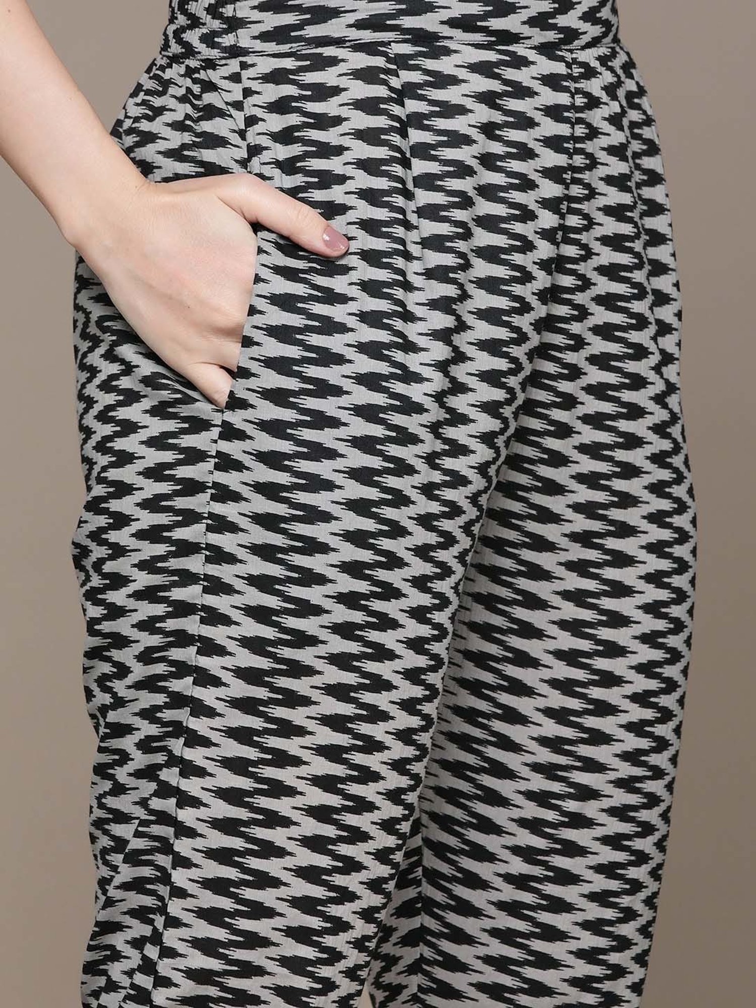 READIPRINT FASHIONS Black Cotton Printed Kurta Pant Set With Dupatta