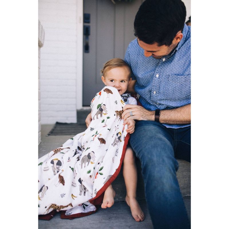 Little Unicorn Deluxe Muslin Quilt - Safari Social