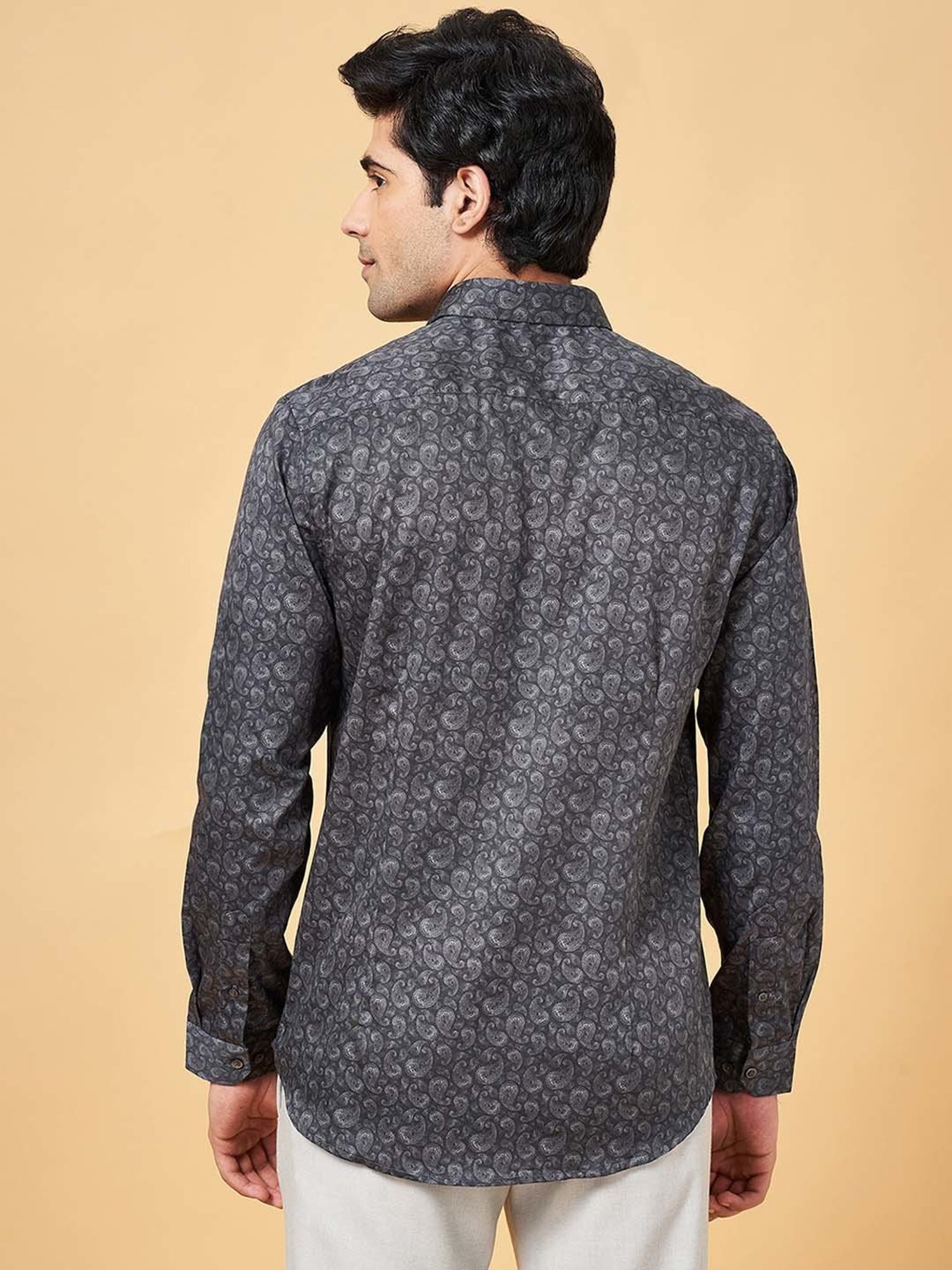Peregrine by Pantaloons Charcoal Slim Fit Printed Shirt