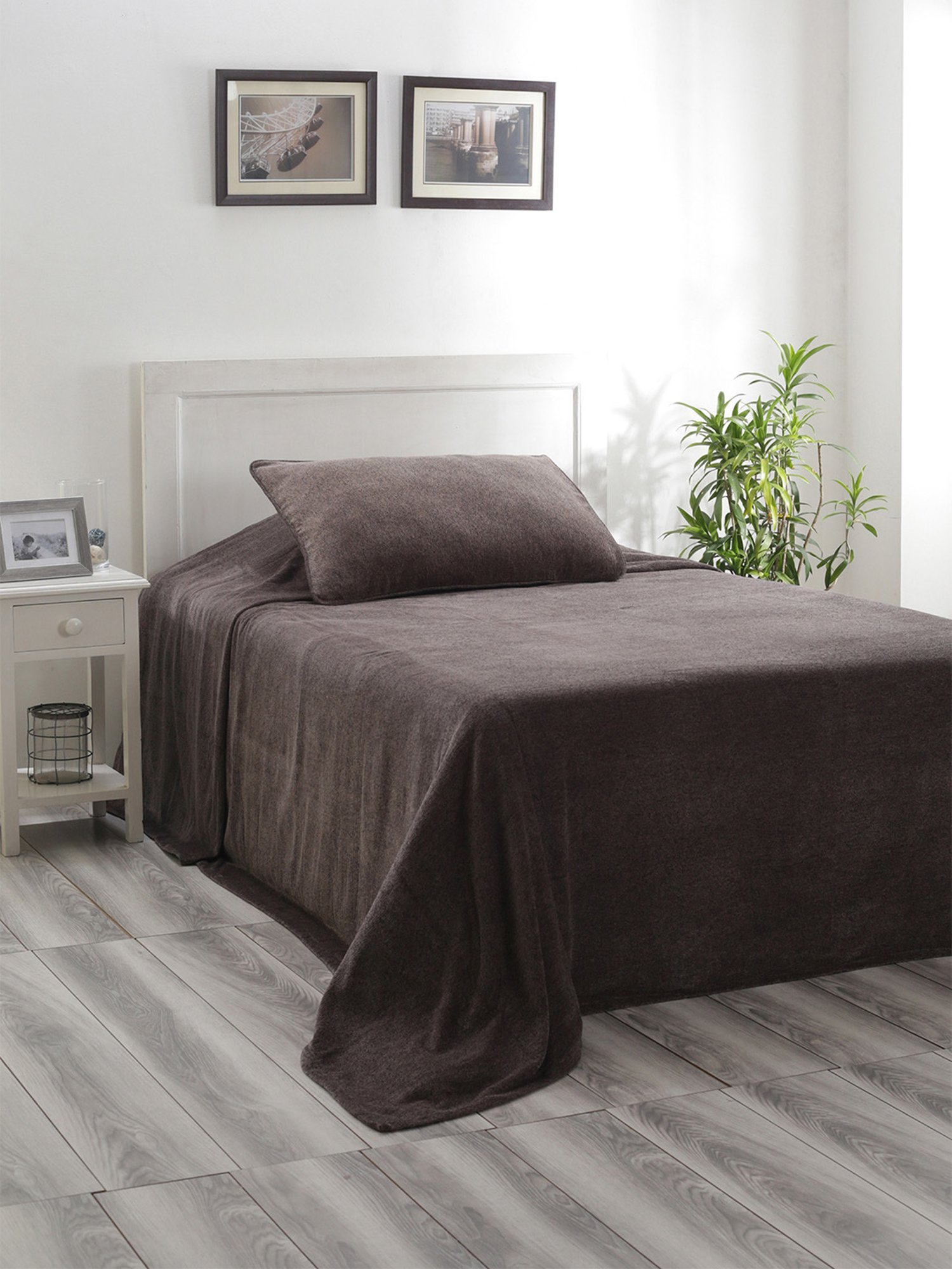 Maspar Colorart Charlotte Solid Grey 110 TC Cotton Blend Single Bed Cover
