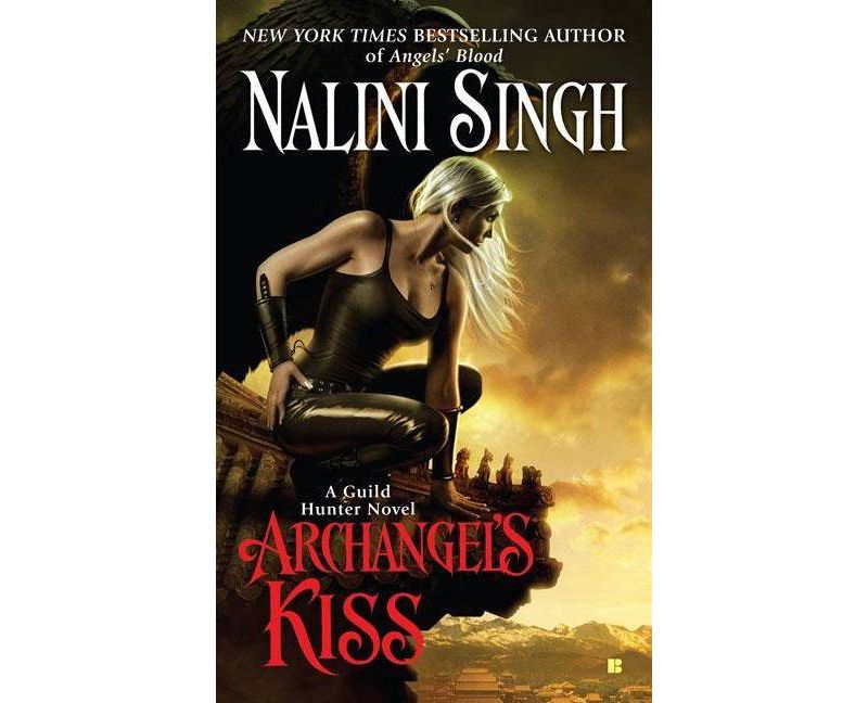 Archangel's Kiss - (Berkley Sensation) by  Nalini Singh (Paperback)