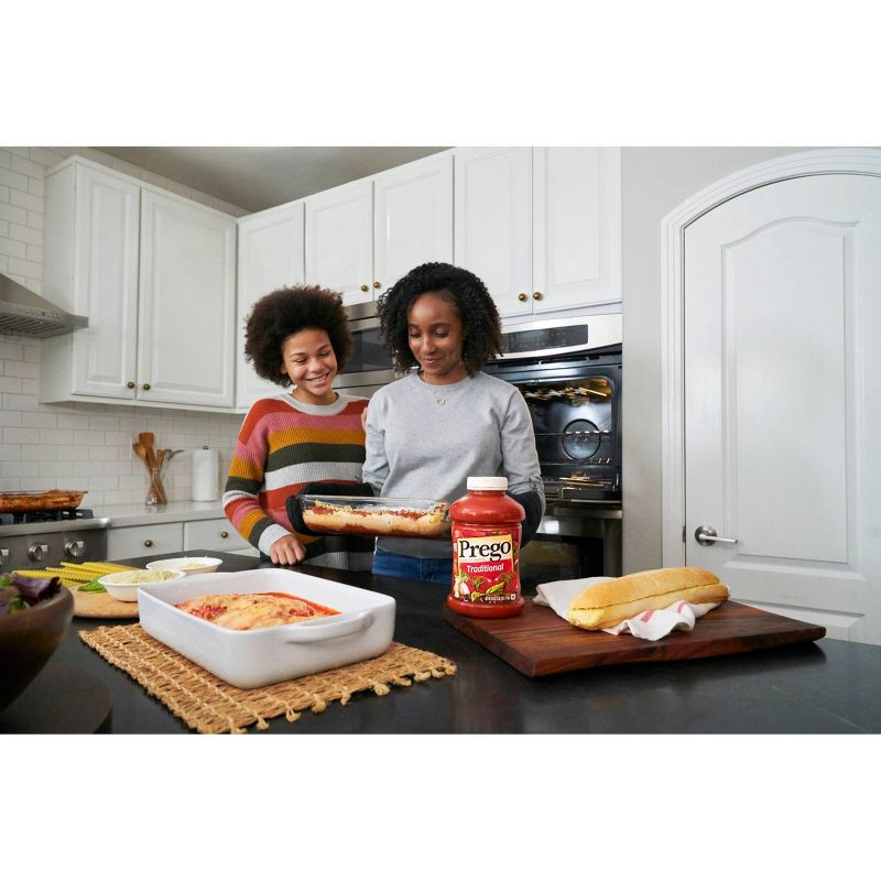 Prego Traditional Italian Pasta Sauce - 67oz