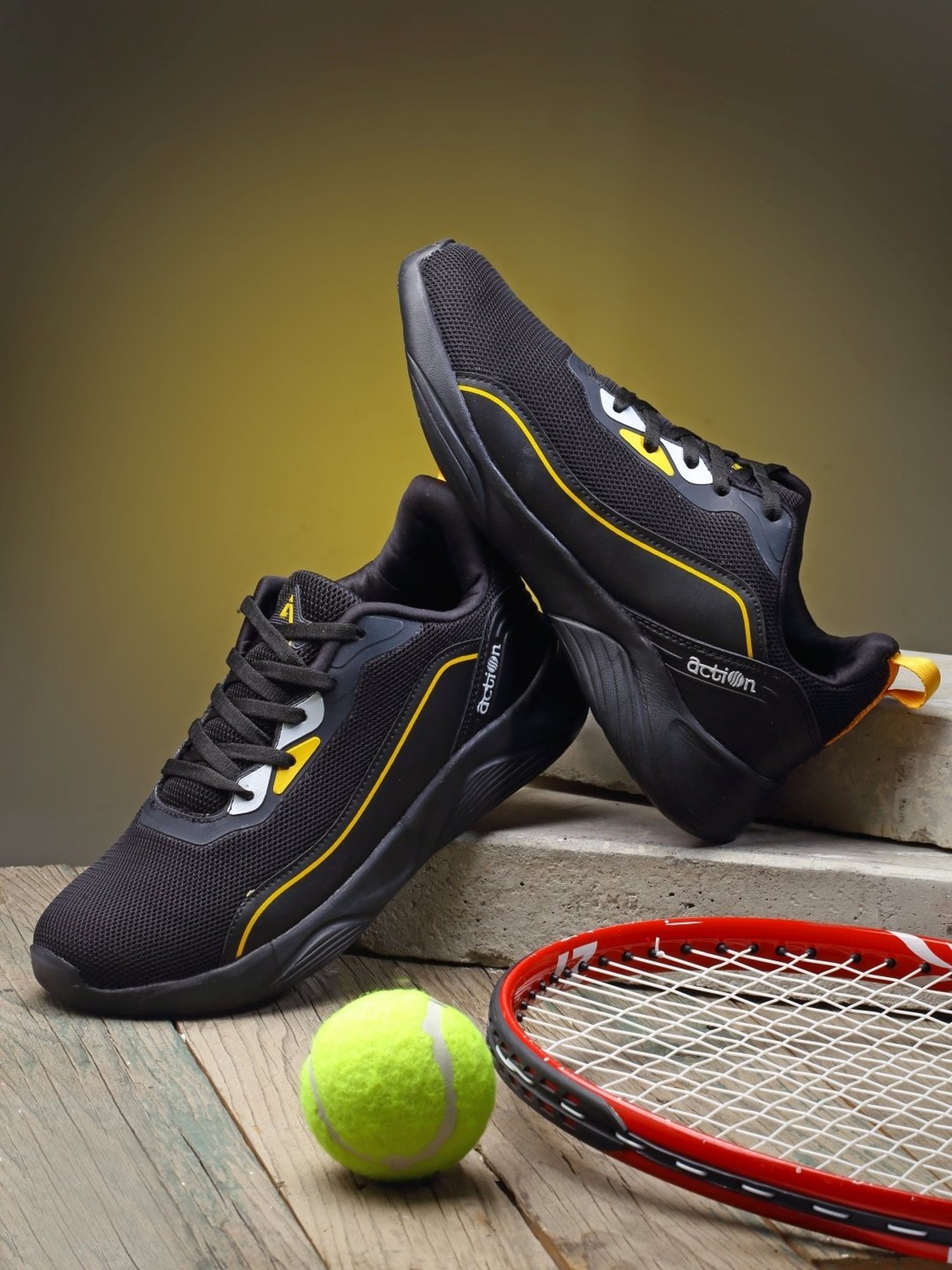 Action Men's Black Running Shoes