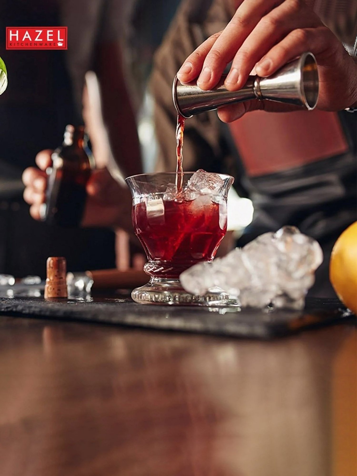 JOSEPH JOSEPH Silver & Green Steel 30.5 cm Elevate Tong - Set of 1