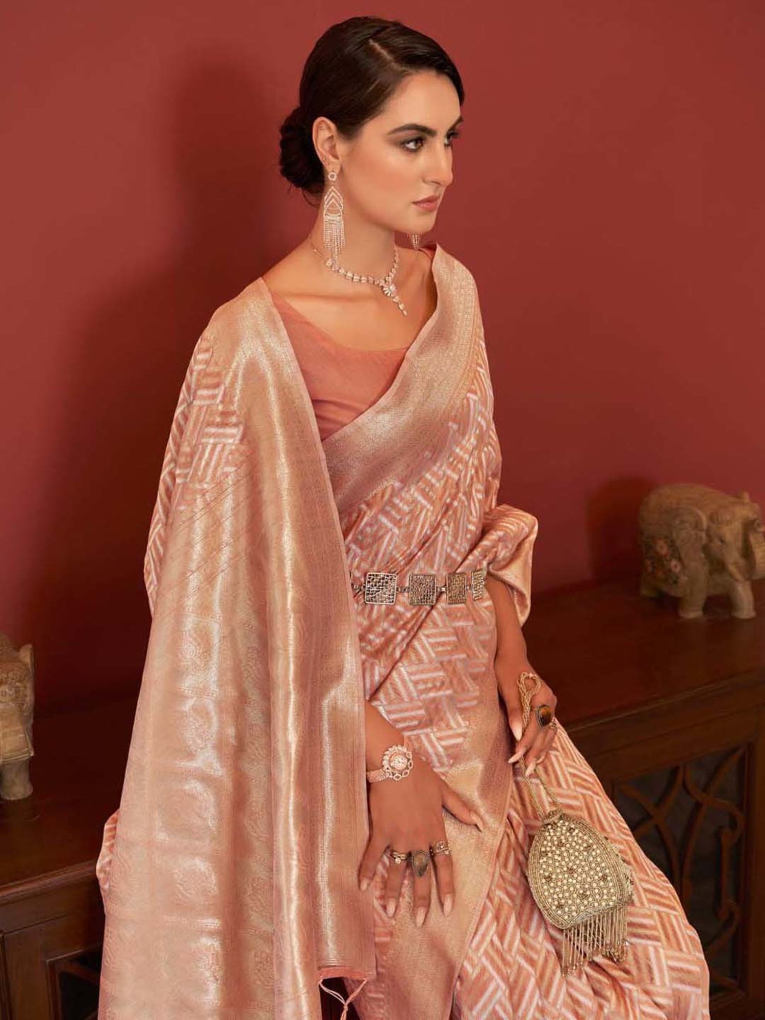 Elora Peach Linen Woven Saree With Unstitched Blouse