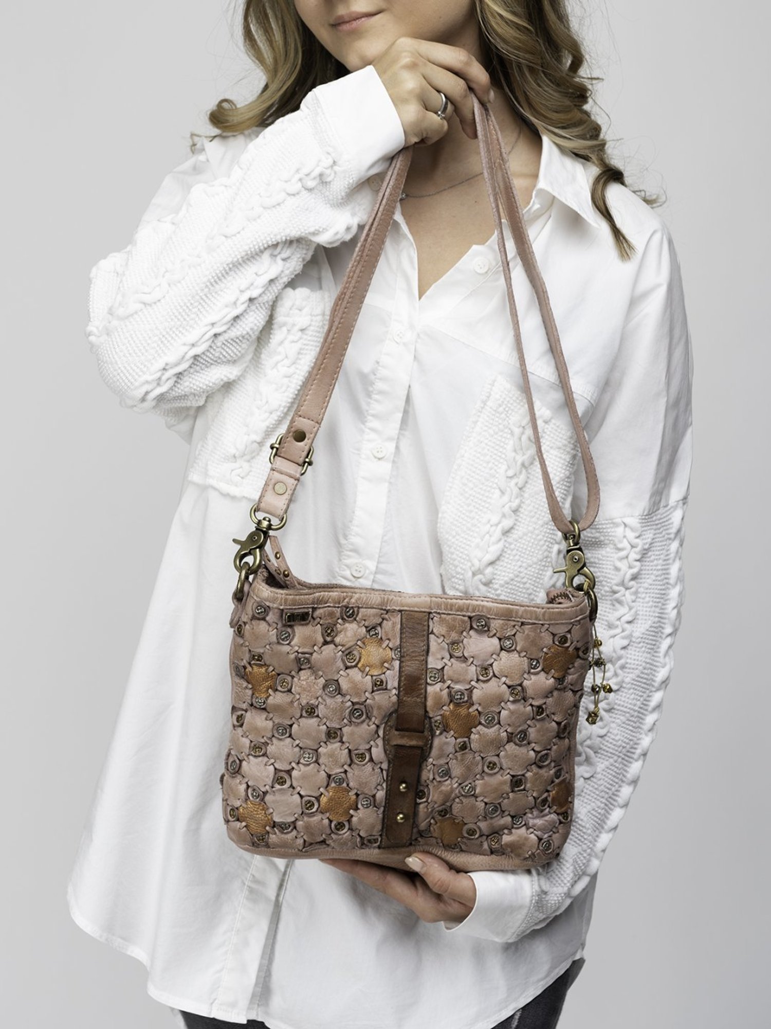 Art N Vintage Bettina Blush Pink Leather Textured Medium Sling Handbag