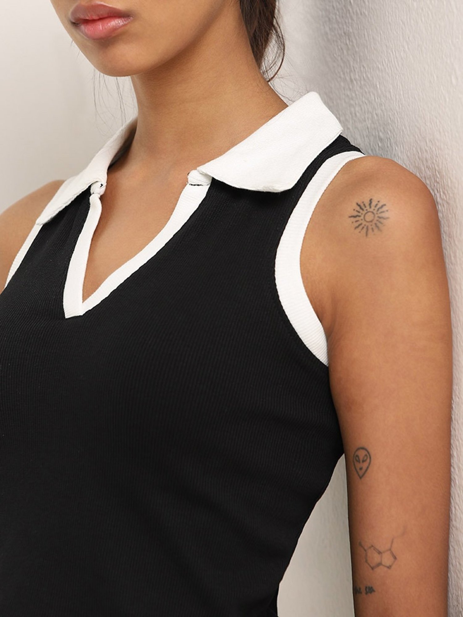 Studiofit by Westside Black Ribbed T-Shirt