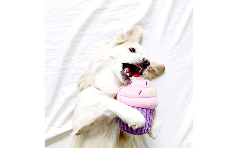 ZippyPaws - Cupcake Stuffed Plush Dog Toy with Two Squeakers - Pink
