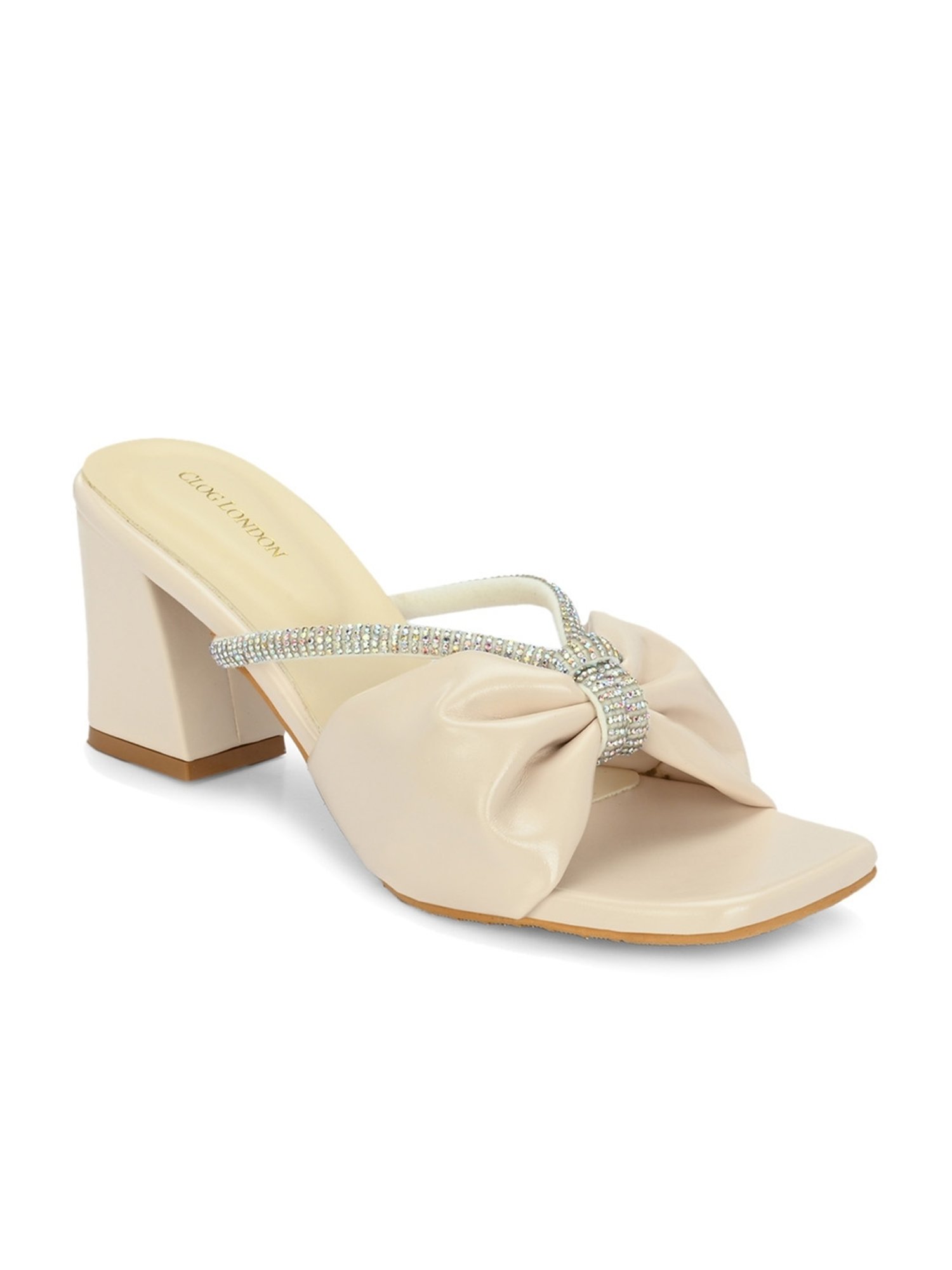 Clog London Women's Off White Casual Sandals