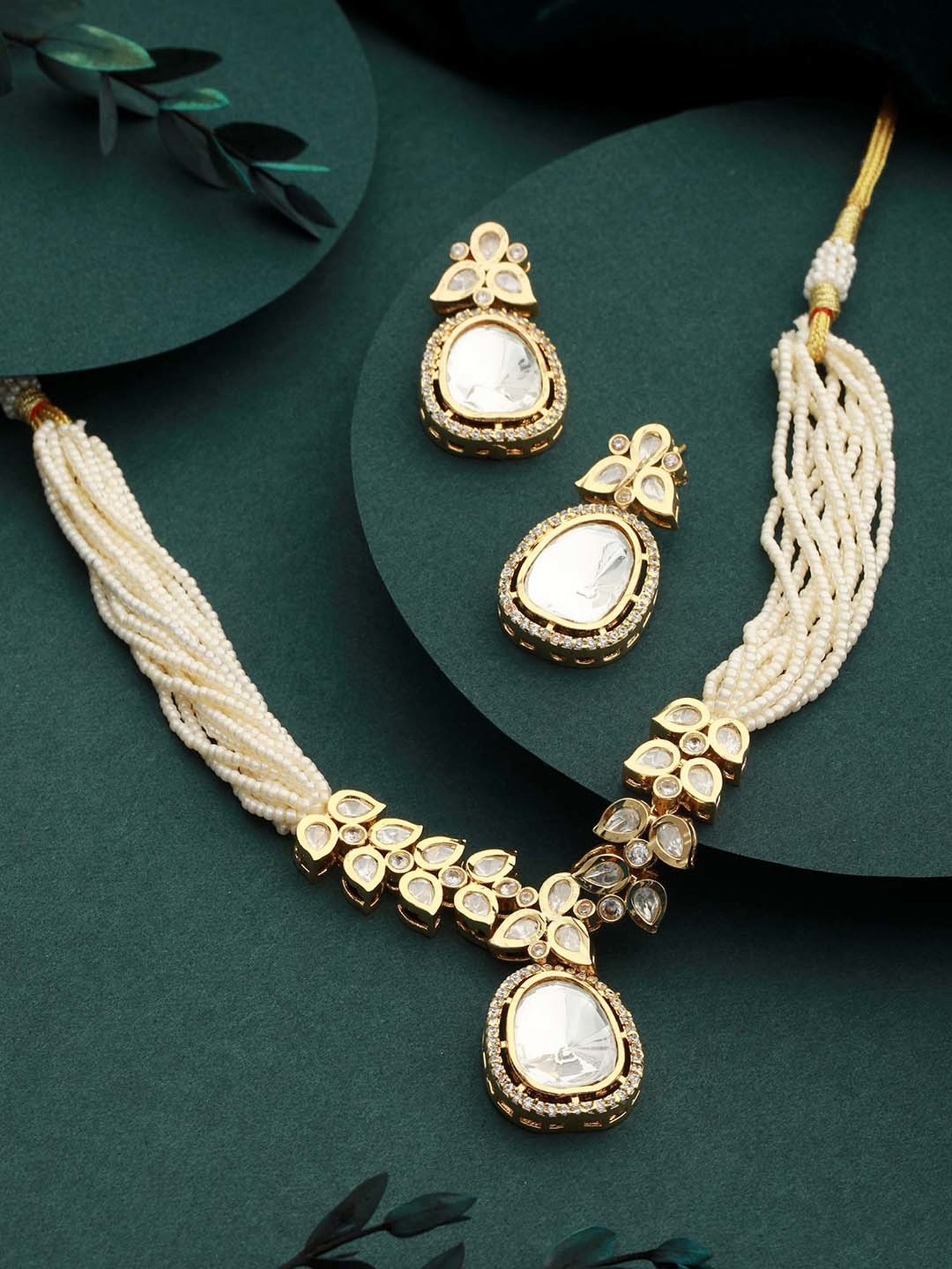 Saraf RS Jewellery Gold-Plated White Uncut Polki & Pearl Beaded Choker Jewellery Set