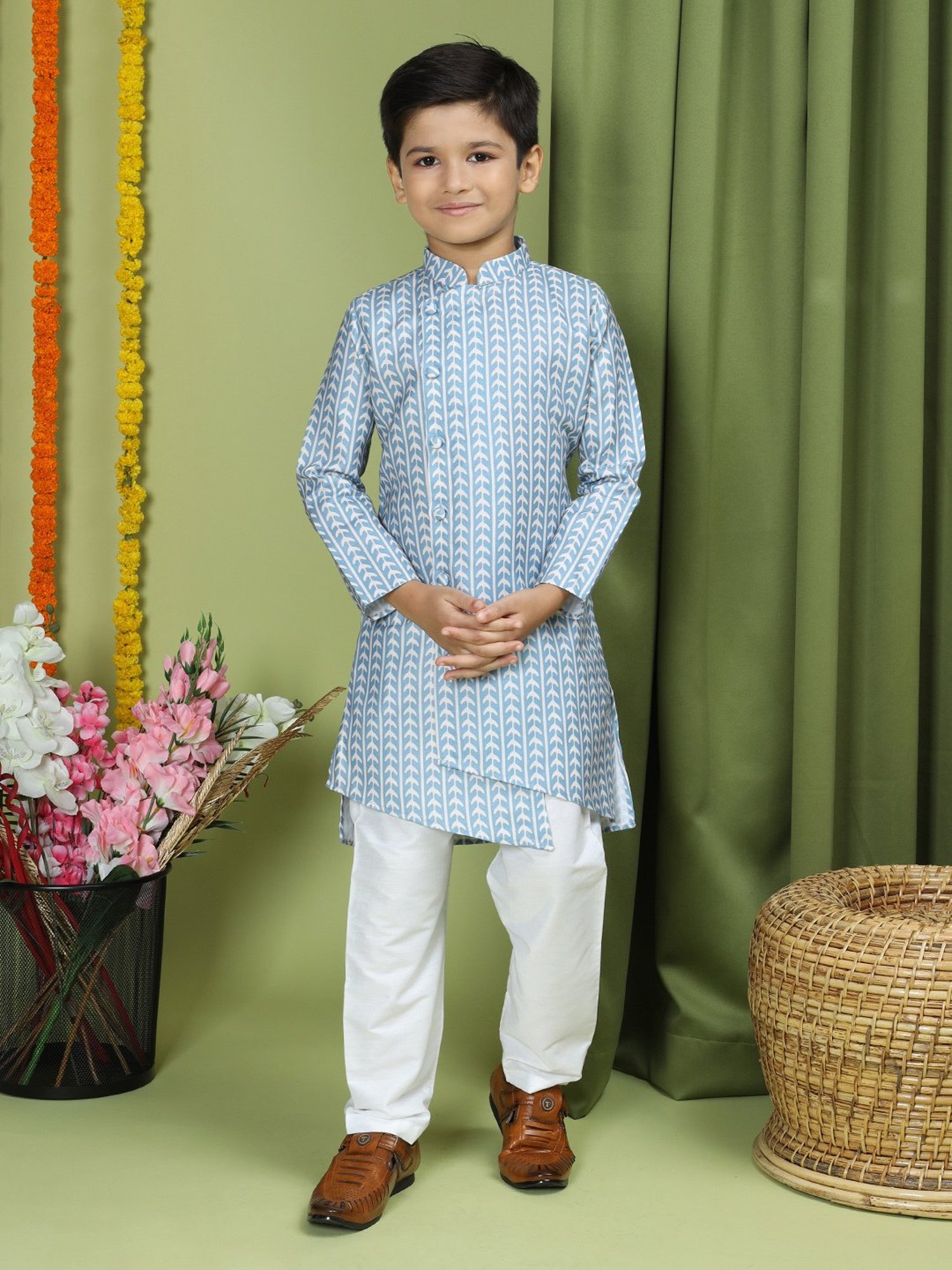 TABARD Kids Sky Blue & White Printed Full Sleeves Kurta with Pyjamas